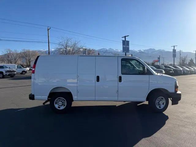 2025 Chevrolet Express Cargo Van RWD 2500 Regular Wheelbase WT