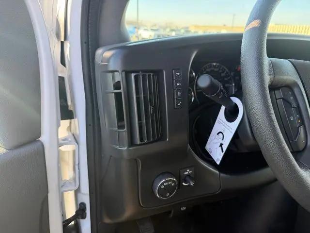2025 Chevrolet Express Cargo Van RWD 2500 Regular Wheelbase WT