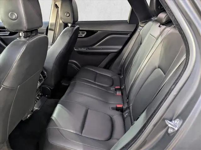 2019 Jaguar F-PACE 25t Premium