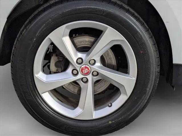 2019 Jaguar F-PACE 25t Premium