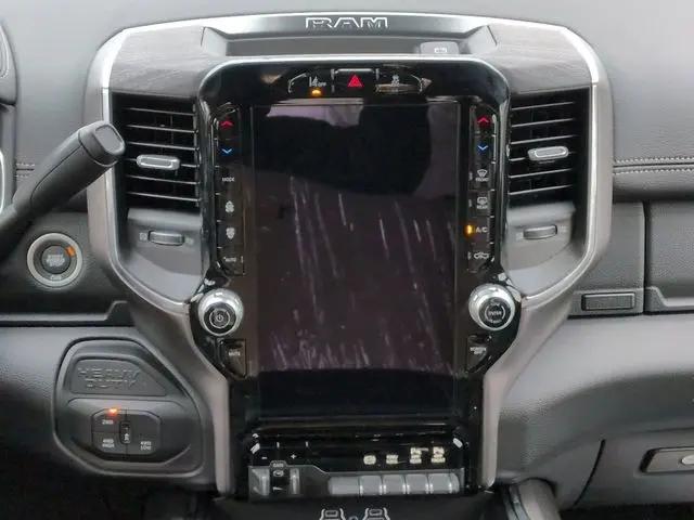 2026 Ram 2500 Laramie Crew Cab 4x4 64 Box