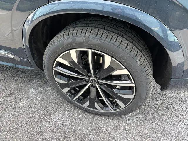 2026 Volvo XC90 Plug-In Hybrid Ultra, T8 AWD, Electric/Gasoline, Bright, 7 Seats