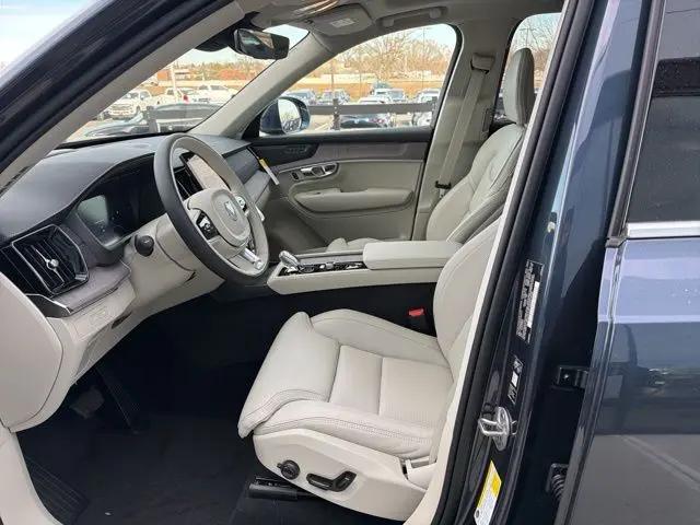 2026 Volvo XC90 Plug-In Hybrid Ultra, T8 AWD, Electric/Gasoline, Bright, 7 Seats