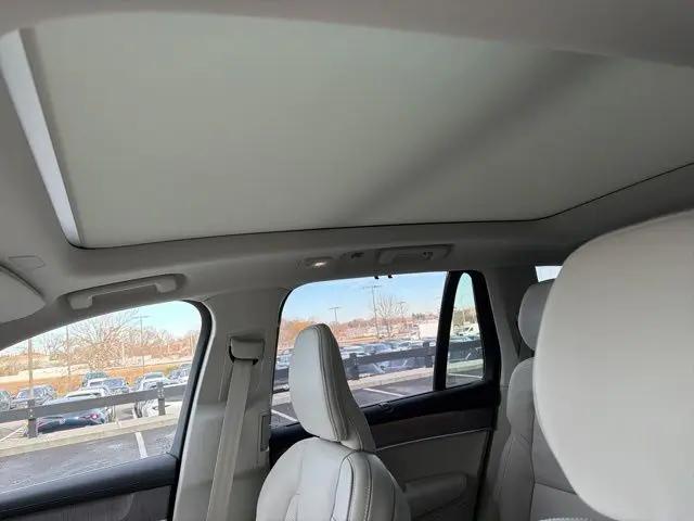 2026 Volvo XC90 Plug-In Hybrid Ultra, T8 AWD, Electric/Gasoline, Bright, 7 Seats