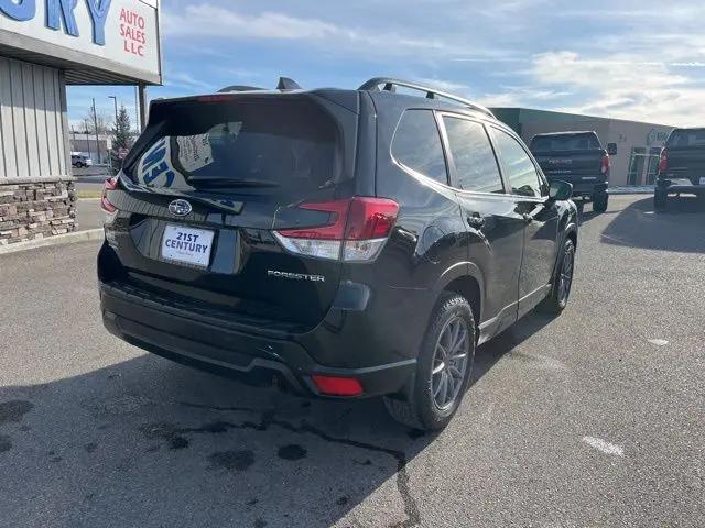 2022 Subaru Forester Premium