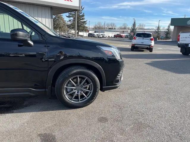 2022 Subaru Forester Premium