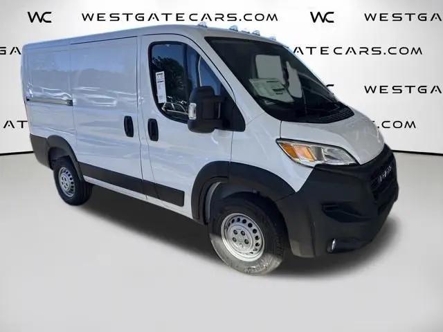 2026 Ram ProMaster Cargo Van Tradesman Low Roof 118" WB w/Pass Seat