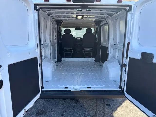 2026 Ram ProMaster Cargo Van Tradesman Low Roof 118" WB w/Pass Seat