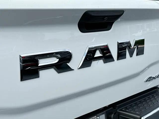 2026 Ram 2500 Tradesman Crew Cab 4x4 64 Box