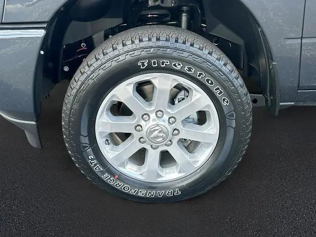 2026 Ram 2500 Big Horn Crew Cab 4x4 64 Box