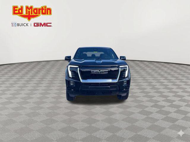 2025 GMC Sierra Max Range Denali