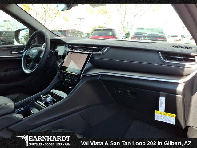 2025 Jeep Grand Cherokee L Limited 4x4