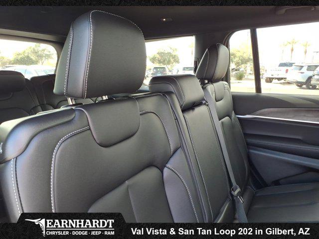 2025 Jeep Grand Cherokee L Limited 4x4