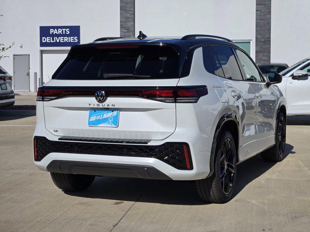 2026 Volkswagen Tiguan SE R-Line Black