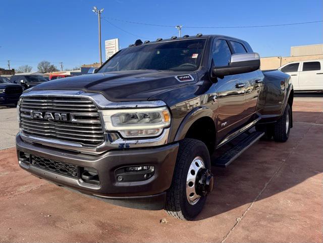 2020 RAM 3500 Laramie Mega Cab 4x4 64 Box