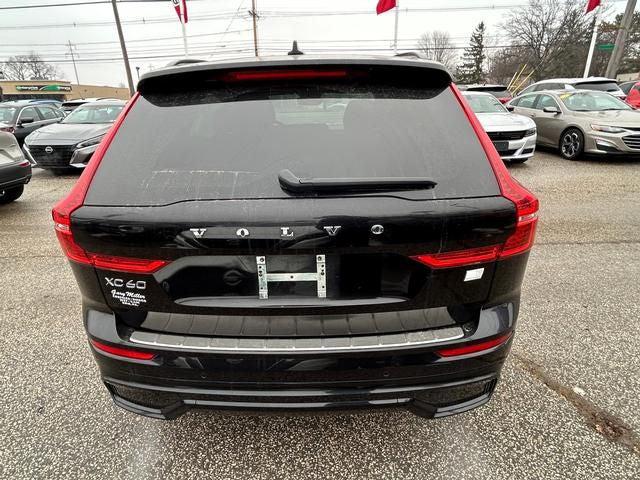 2022 Volvo XC60 Recharge T8 R-Design Extended Range