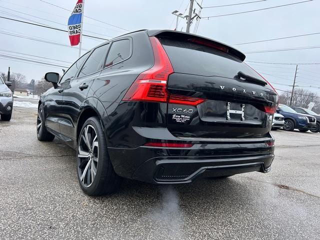 2022 Volvo XC60 Recharge T8 R-Design Extended Range