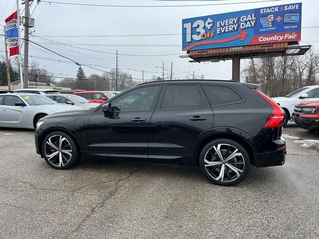 2022 Volvo XC60 Recharge T8 R-Design Extended Range