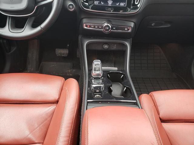 2019 Volvo XC40 T4 Inscription