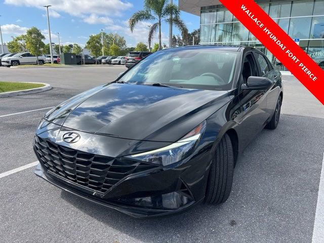 2022 Hyundai Elantra SEL 2022 Hyundai Elantra SEL