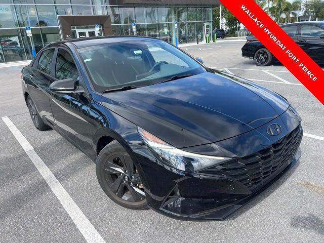 2022 Hyundai Elantra SEL 2022 Hyundai Elantra SEL