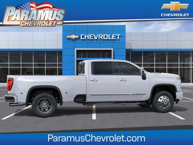 2026 Chevrolet Silverado 3500HD Crew Cab, Long Bed, High Country Dual Rear Wheel, RWD