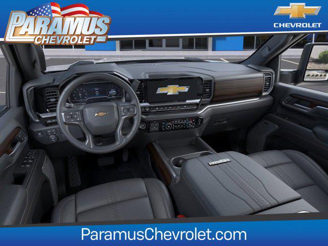 2026 Chevrolet Silverado 3500HD Crew Cab, Long Bed, High Country Dual Rear Wheel, RWD