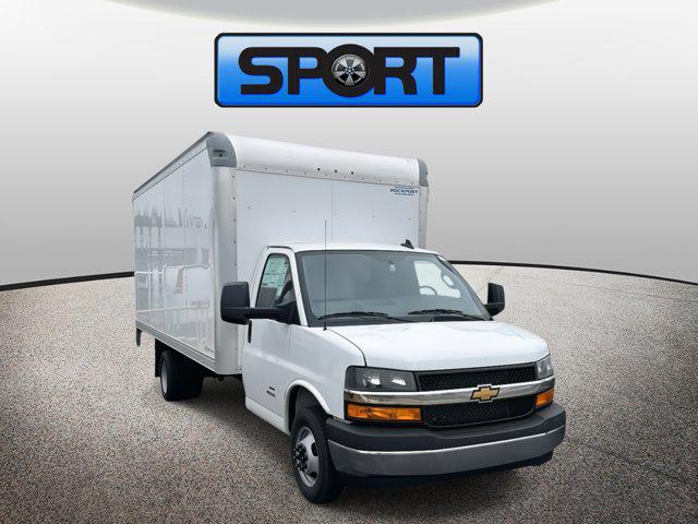 2026 Chevrolet Express Cutaway 4500 Van