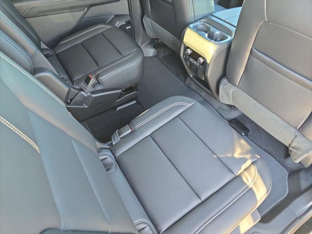 2026 GMC Acadia Elevation FWD