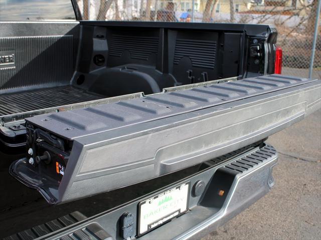 2024 GMC Sierra 1500 4WD Crew Cab Short Box SLT