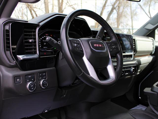 2024 GMC Sierra 1500 4WD Crew Cab Short Box SLT