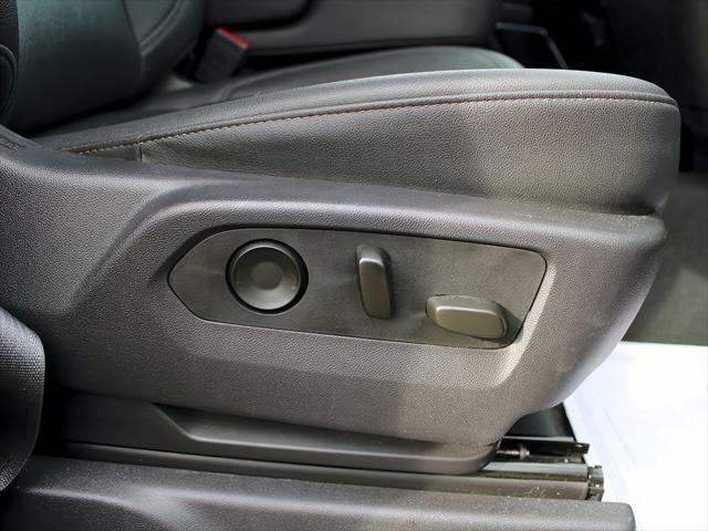 2024 GMC Sierra 1500 4WD Crew Cab Short Box SLT