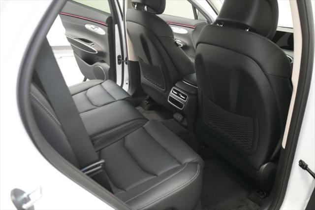 2026 Genesis GV70 2.5T