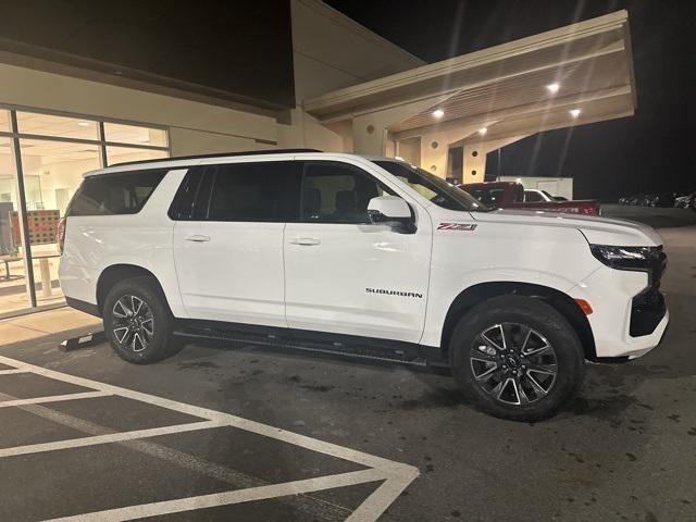 2023 Chevrolet Suburban 4WD Z71