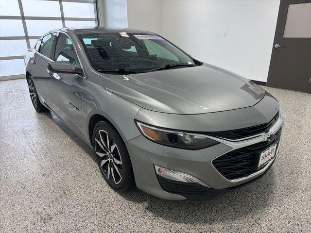 2025 Chevrolet Malibu FWD RS