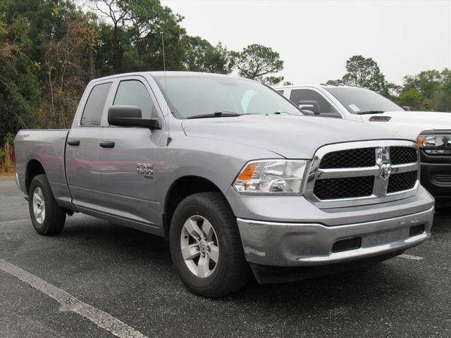 2024 RAM 1500 Classic SLT Quad Cab 4x4 64 Box 2024 RAM 1500 Classic SLT Quad Cab 4x4 64 Box