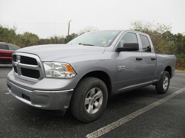 2024 RAM 1500 Classic SLT Quad Cab 4x4 64 Box 2024 RAM 1500 Classic SLT Quad Cab 4x4 64 Box