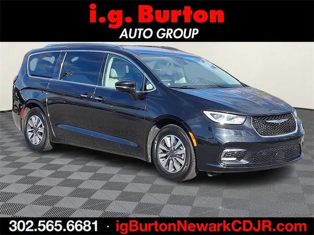 2021 Chrysler Pacifica Hybrid Touring L