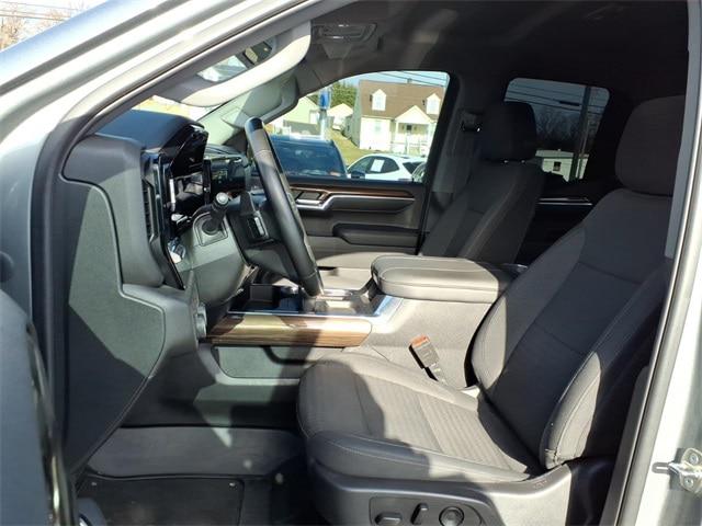 2023 Chevrolet Silverado 1500 4WD Double Cab Standard Bed RST