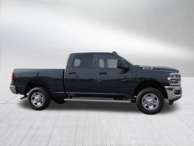 2026 RAM 2500 Tradesman Crew Cab 4x4 64 Box 2026 RAM 2500 Tradesman Crew Cab 4x4 64 Box