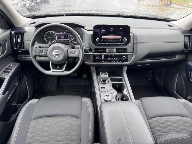 2025 Nissan Pathfinder S 4WD