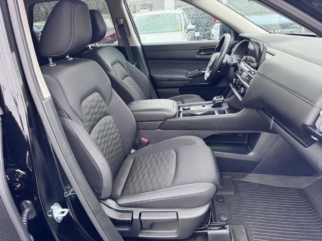 2025 Nissan Pathfinder S 4WD