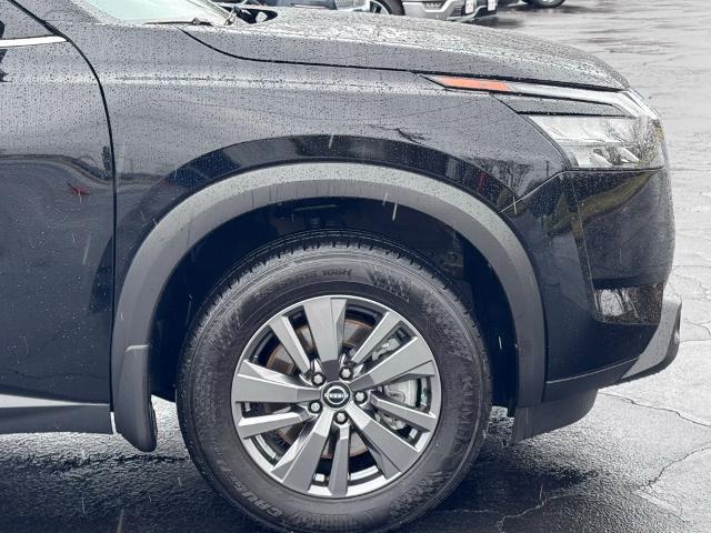 2025 Nissan Pathfinder S 4WD