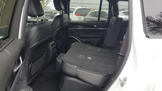 2022 Jeep Grand Cherokee Trailhawk