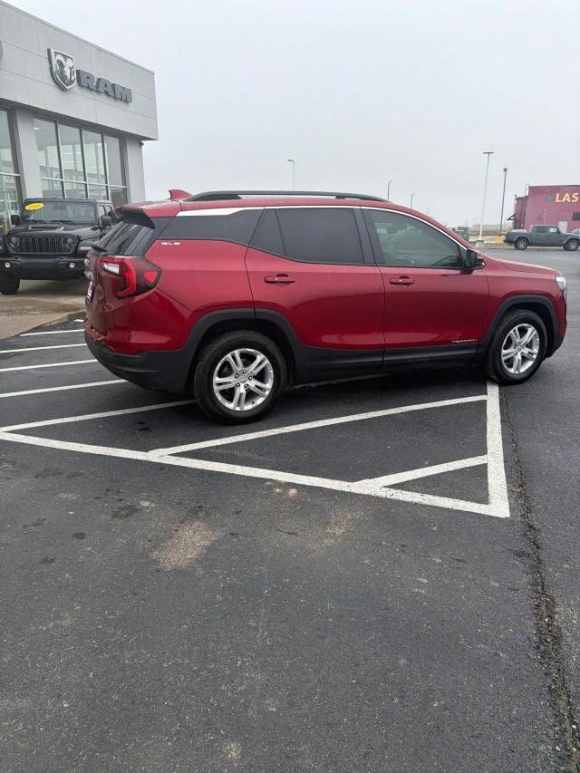 2024 GMC Terrain FWD SLE 2024 GMC Terrain FWD SLE