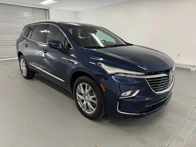 2022 Buick Enclave FWD Essence