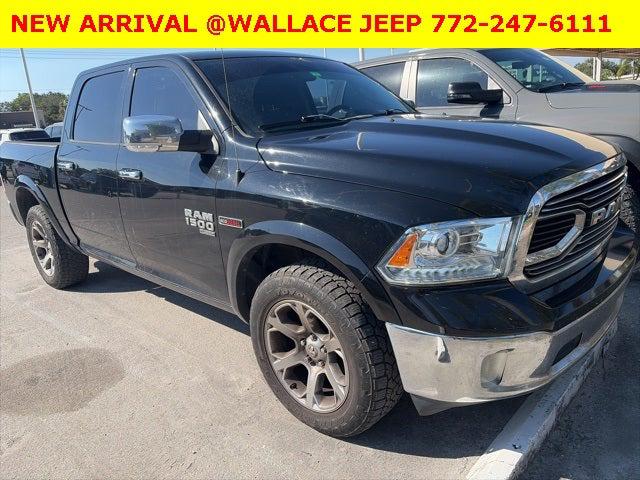 2019 RAM 1500 Classic Laramie Crew Cab 4x4 57 Box
