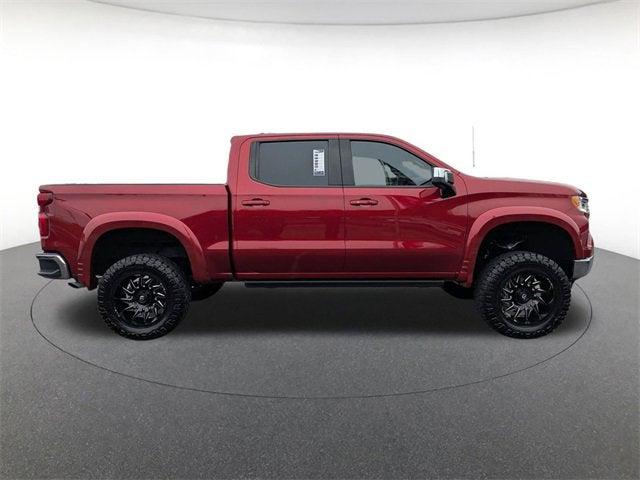 2022 Chevrolet Silverado 1500 4WD Crew Cab Standard Bed LT