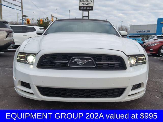 2014 Ford Mustang V6 2014 Ford Mustang V6