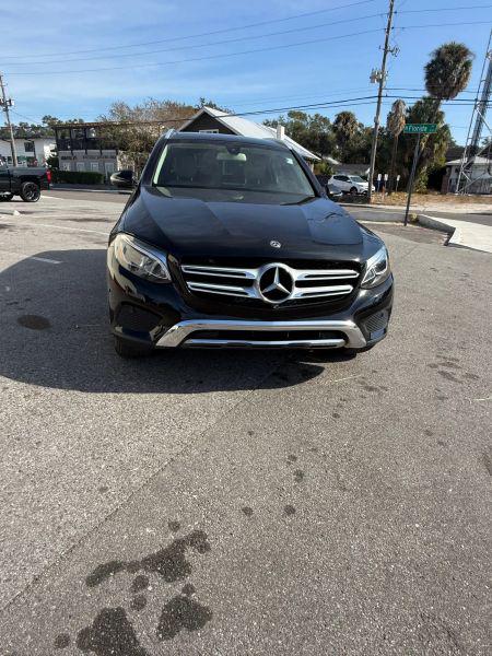 2018 Mercedes-Benz GLC 300
